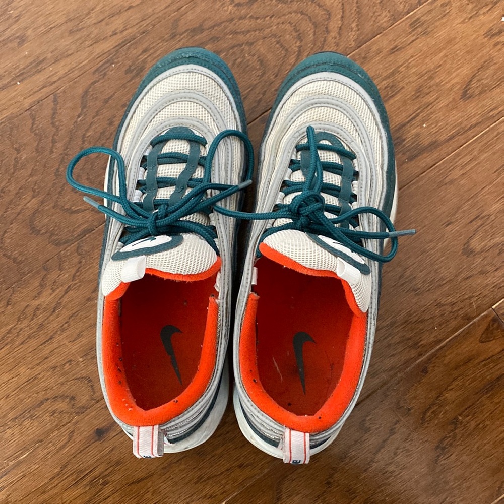 Air max 97 worn but in great condition.